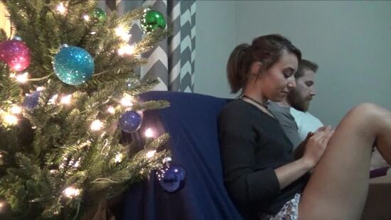 Family Therapy - брат жестко трахнул раком сестру на рождество